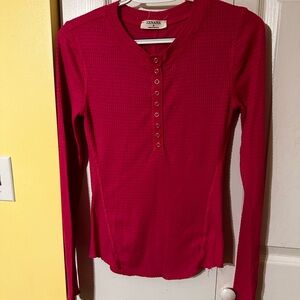 Zenana Outfitters Fuchsia Long Sleeve Tee